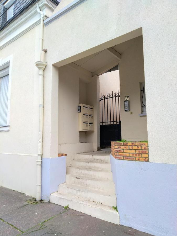 Duplex A La Gare Du Mans Bed & Breakfast Le Mans Dış mekan fotoğraf